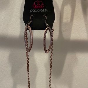 Paparazzi, long necklace with matching earrings